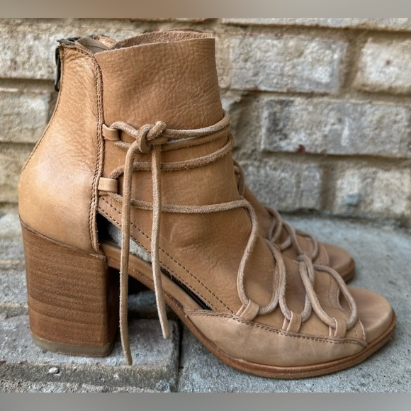 Baske California leather heels - Picture 7 of 9